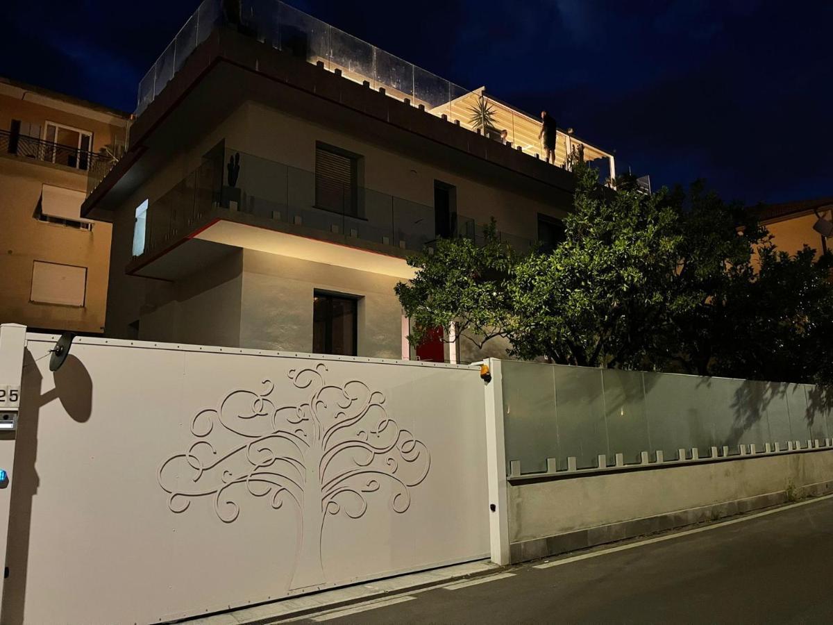 Albero Della Vita Spotorno Exterior photo